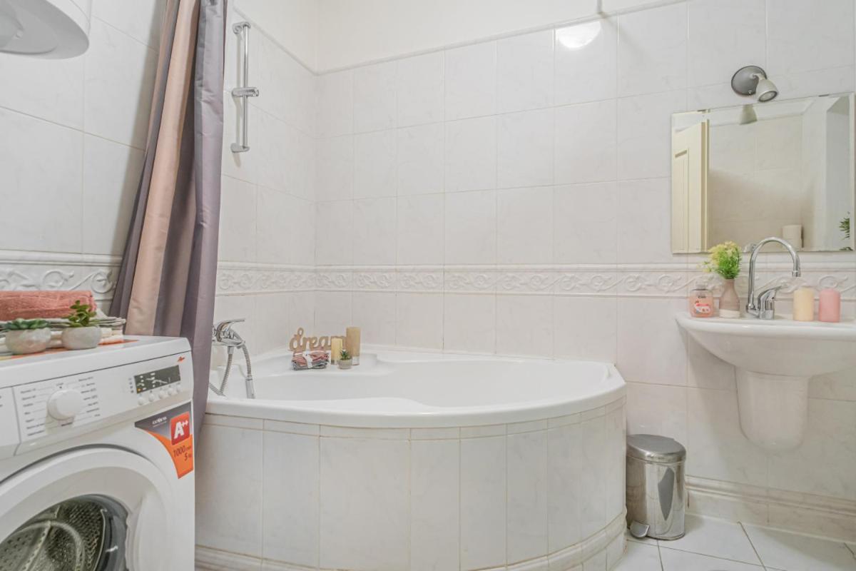Bright Studio Close To Charles Bridge And Prague Castle Apartment Екстериор снимка
