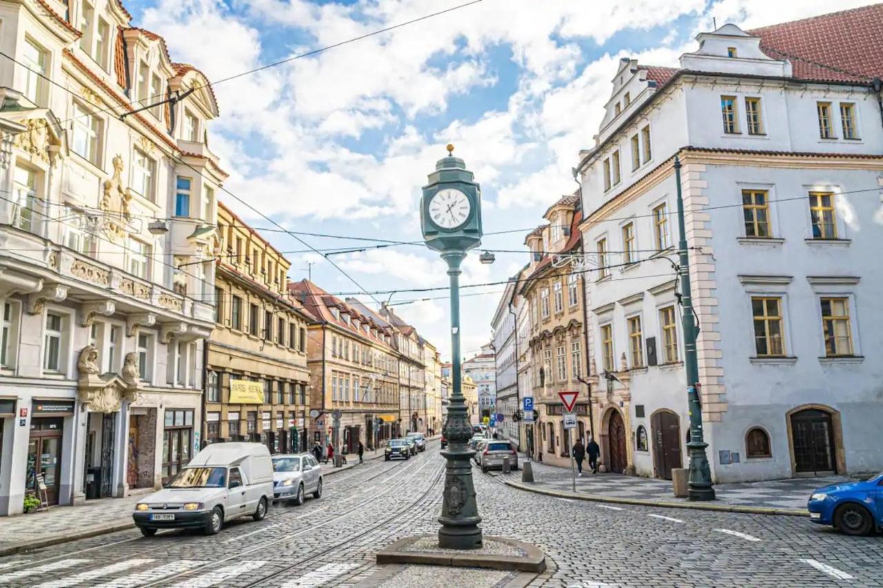 Bright Studio Close To Charles Bridge And Prague Castle Apartment Екстериор снимка